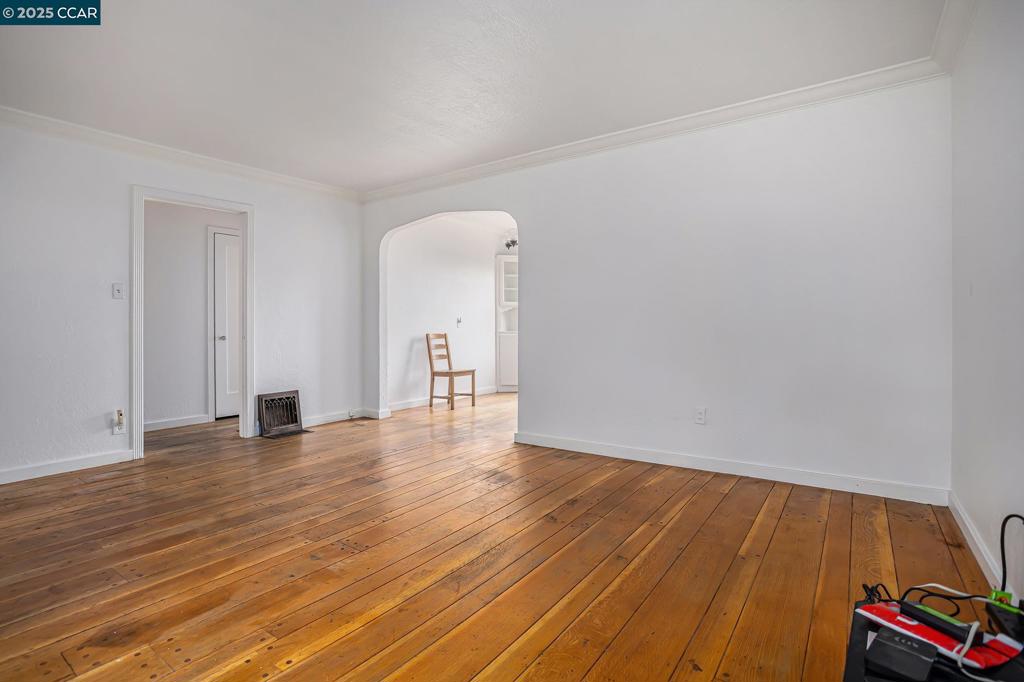 VALLEJO MANOR - Residential