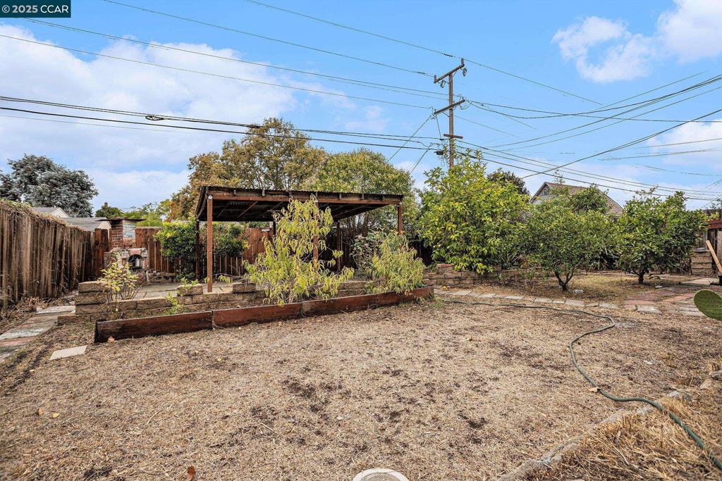 VALLEJO MANOR - Residential