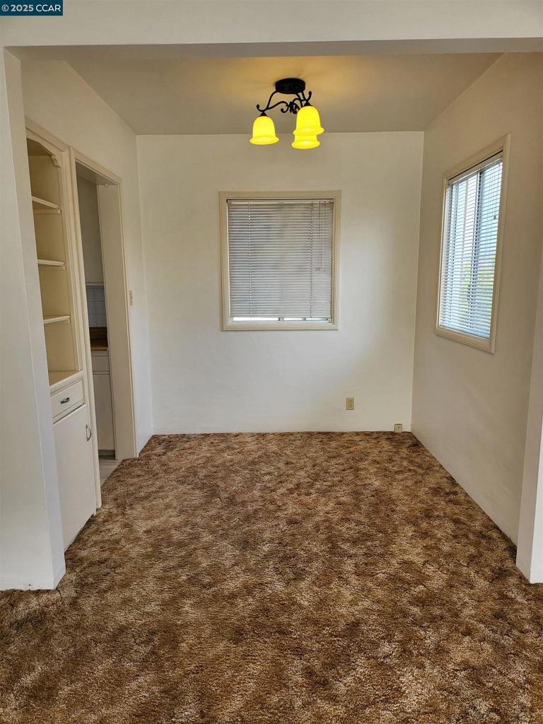 RICHMOND - Residential Lease