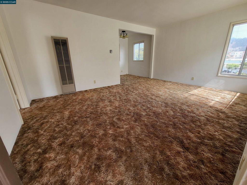 RICHMOND - Residential Lease