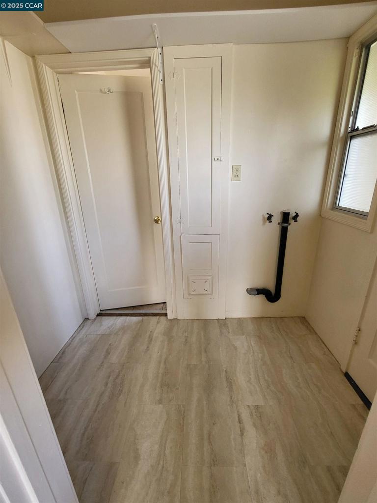 RICHMOND - Residential Lease