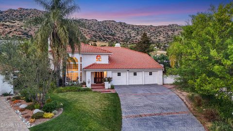 Photo of 5045 Wagner Way, Oak Park, CA 91377 (MLS # 226001670)