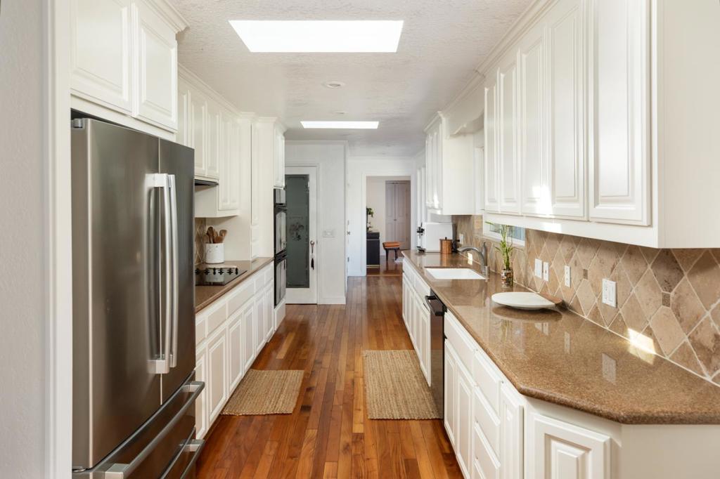25 Corto Lane