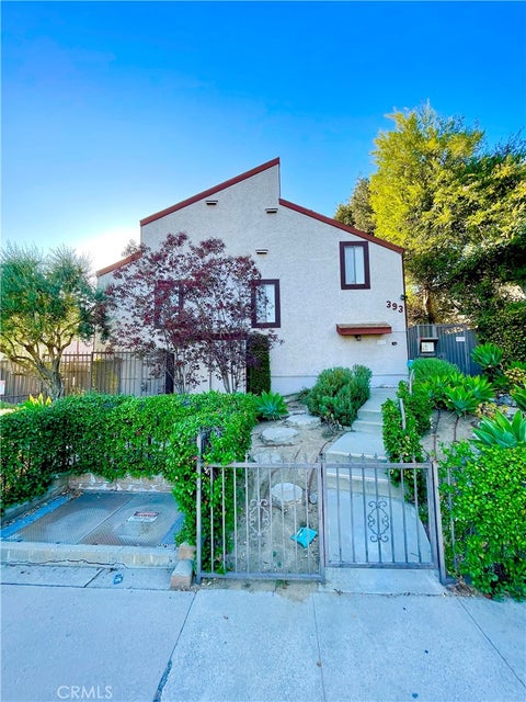 Photo of 393 N Wilson Avenue #1, Pasadena, CA 91106 (MLS # WS26224596)
