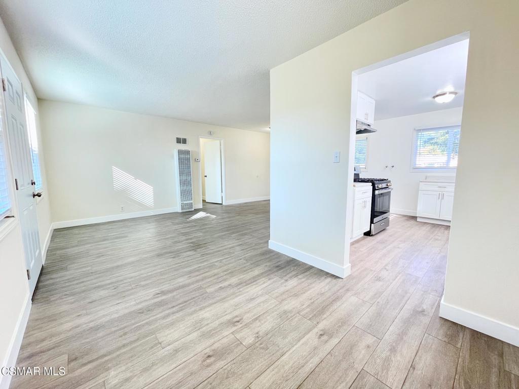 Valley Vista-184 - 1001022 - Residential