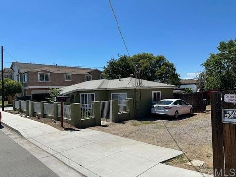 12366 Lakeshore Dr Lakeside CA 92040