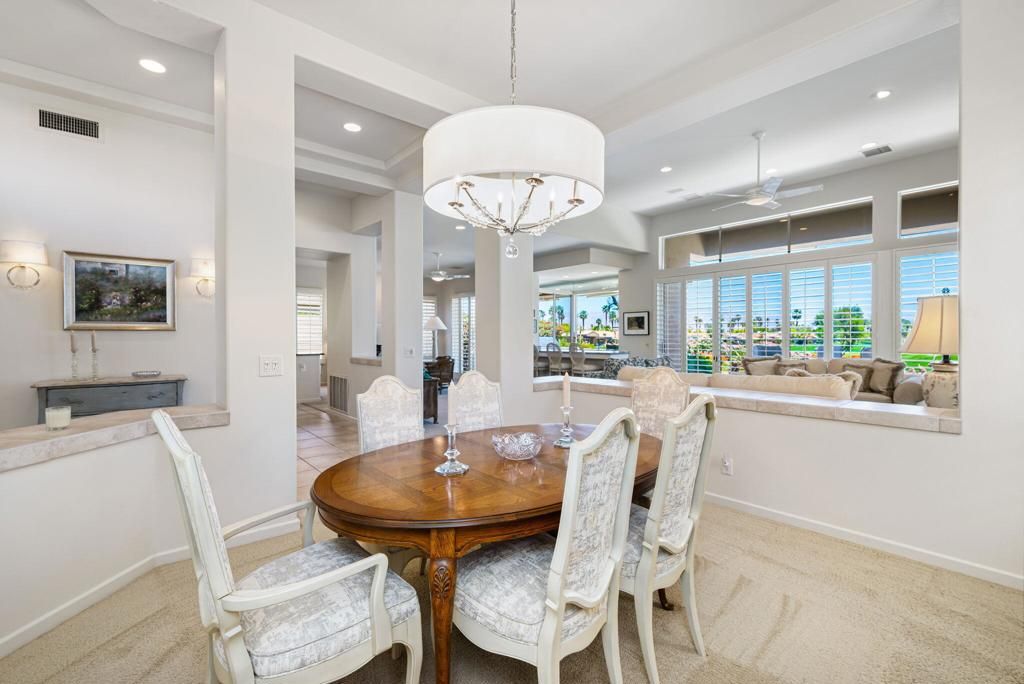 listing image 130729148912327533609