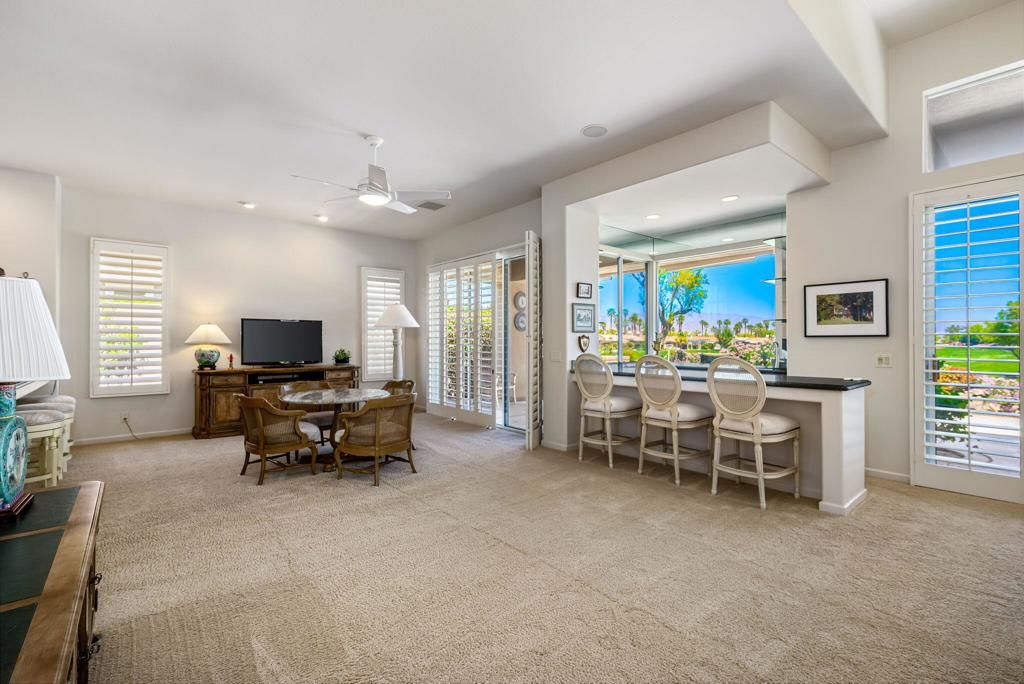 listing image 130724371573788657836