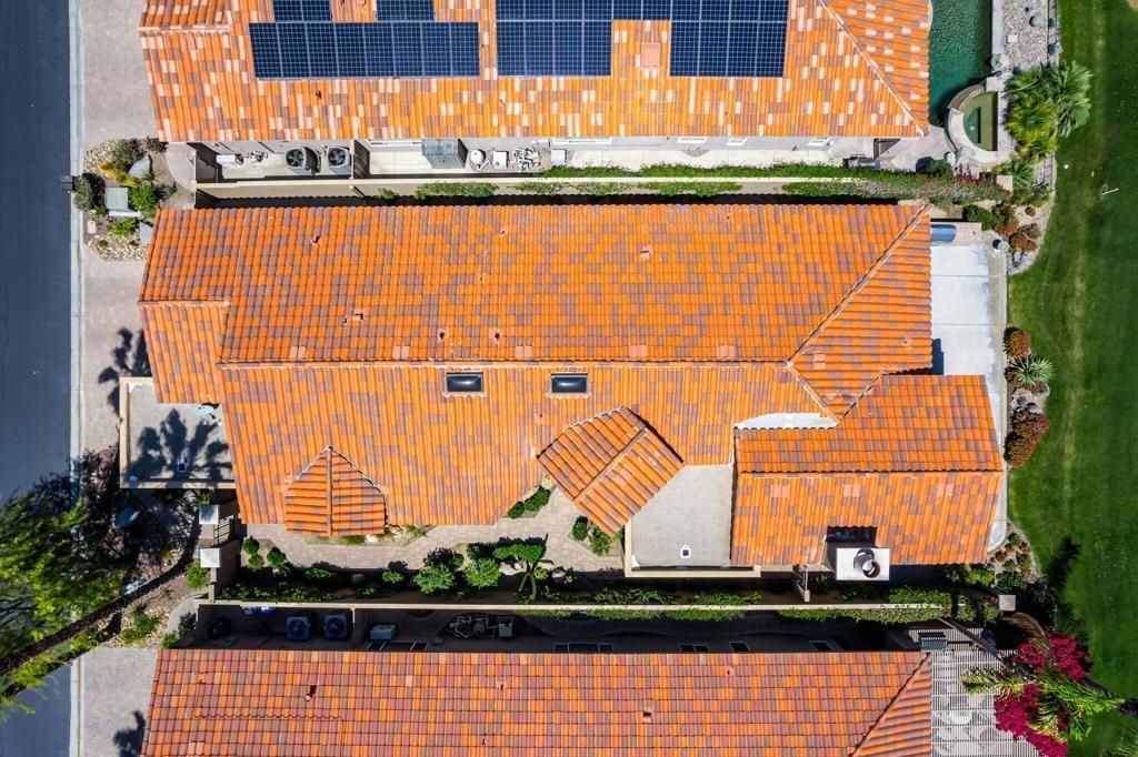 listing image 130728901854546270963