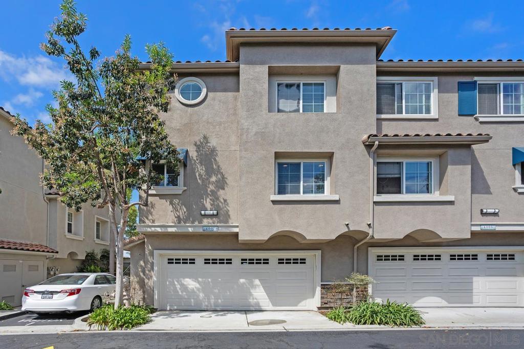 Gorgeous and spacious end unit town home in Carlsbad....4 bedrooms and 2.5 bathrooms here and over 2100 sqft of move-in ready living space. Excellent convenient location. This unit comes ready with fresh paint, pattern carpet, new stainless steel package, all in a great floorplan. Generous master suite with walk-in closet, and big jet tub, 4th bedroom could also be a home office or media space. Shows excellent so do not miss!