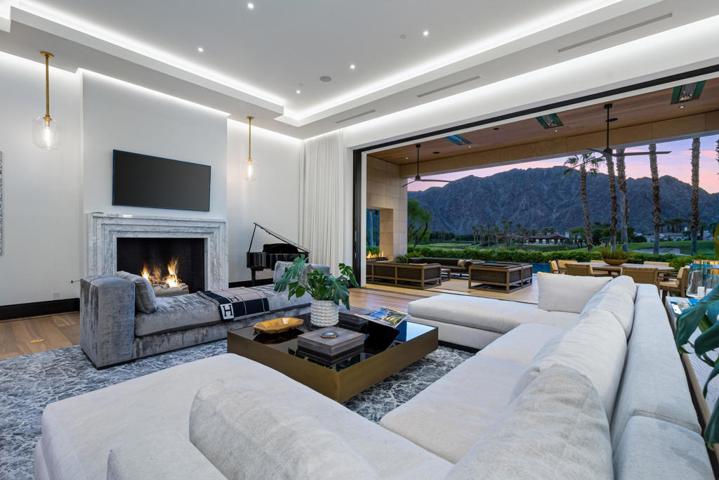 The Hideaway - Residential