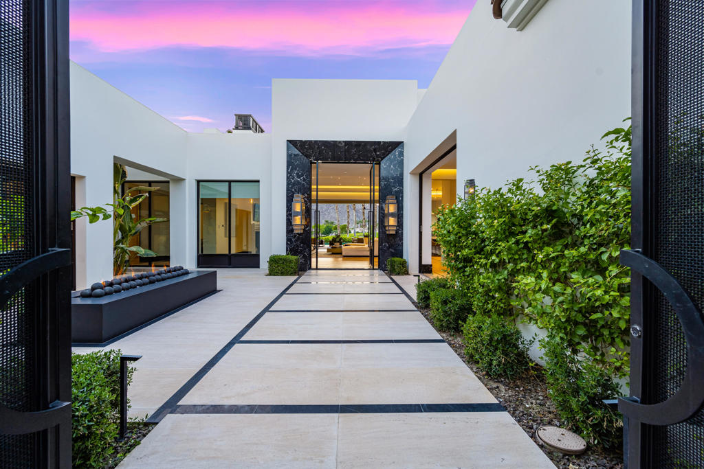 The Hideaway - Residential