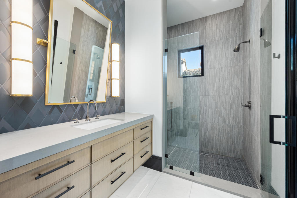 The Hideaway - Residential