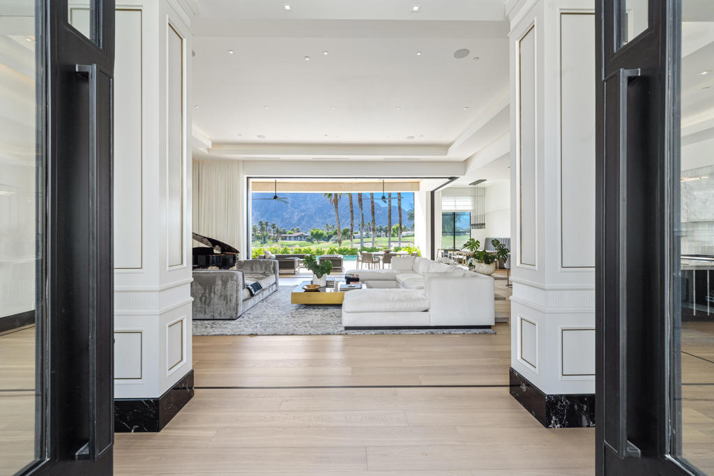 The Hideaway - Residential