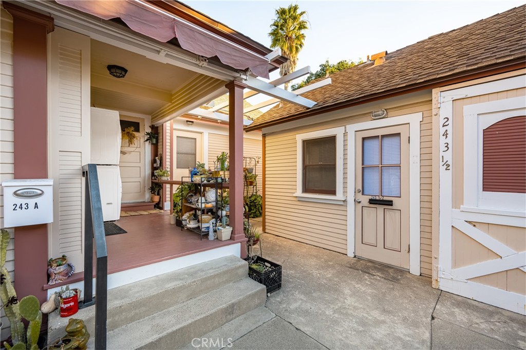 Charming Studio Back House Near Chapman University
Recently remodeled and full of character, this private back unit offers the perfect blend of comfort and convenience just steps from Chapman University.
This studio is approximately 400 sq ft and features a new kitchen, vinyl flooring, and an open, light-filled living space. Enjoy fresh air and garden views with easy access to the spacious shared backyard with complete with mature avocado trees.
Additional highlights:
Quiet setting within a well-maintained triplex
A/C and heating for year-round comfort also has a ceiling fan and screen door to enjoy fresh air if prefered.
Shared laundry under a covered patio (3 units)
All utilities metered separately
Street parking available with city permits $25
Trash and landscaping included
Pets welcome ($50/month per pet; note yard is unfenced so pets cannot be left unattended)
This unit was a garage conversion, thoughtfully updated for modern living while maintaining privacy. It's an excellent choice for anyone looking for a cozy retreat in a prime location.
Shed storage $65