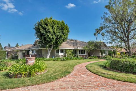 Photo of 10132 Hadley Ave, Northridge, CA 91324 (MLS # SR26046981)