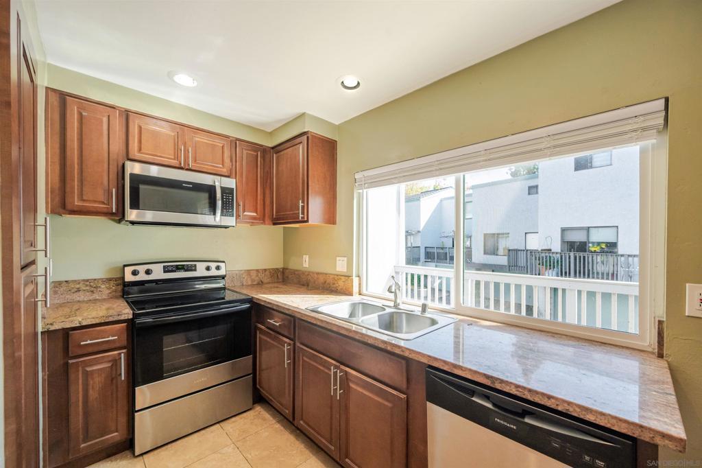 La Jolla - Residential Lease