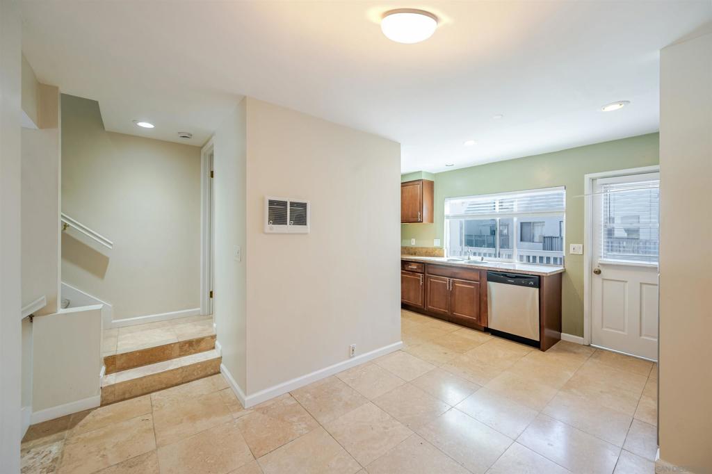 La Jolla - Residential Lease