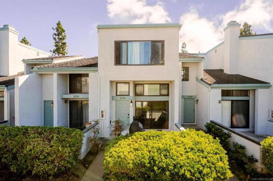 Welcome to our bright and inviting 2-bedroom townhouse, thoughtfully maintained and designed for modern living. Highlights include a sleek, updated kitchen, convenient in-unit laundry, and a cozy wood-burning fireplace. Step outside to enjoy exceptional community amenities such as a sparkling pool, welcoming clubhouse, and beautifully landscaped grounds.   Water, sewer, and trash service are included for added convenience! This home also offers a dedicated garage space for storage and parking. Just minutes from Westfield UTC, Seasons 52, and other amazing attractions!