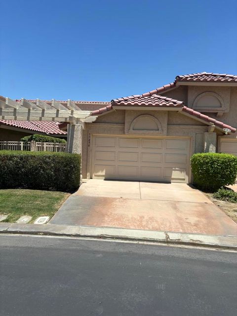 Photo of 77896 Woodhaven Drive N, Palm Desert, CA 92211 (MLS # 219132279DA) Photo of 77896 Woodhaven Drive N, Palm Desert, CA 92211 (MLS # 219132279DA)