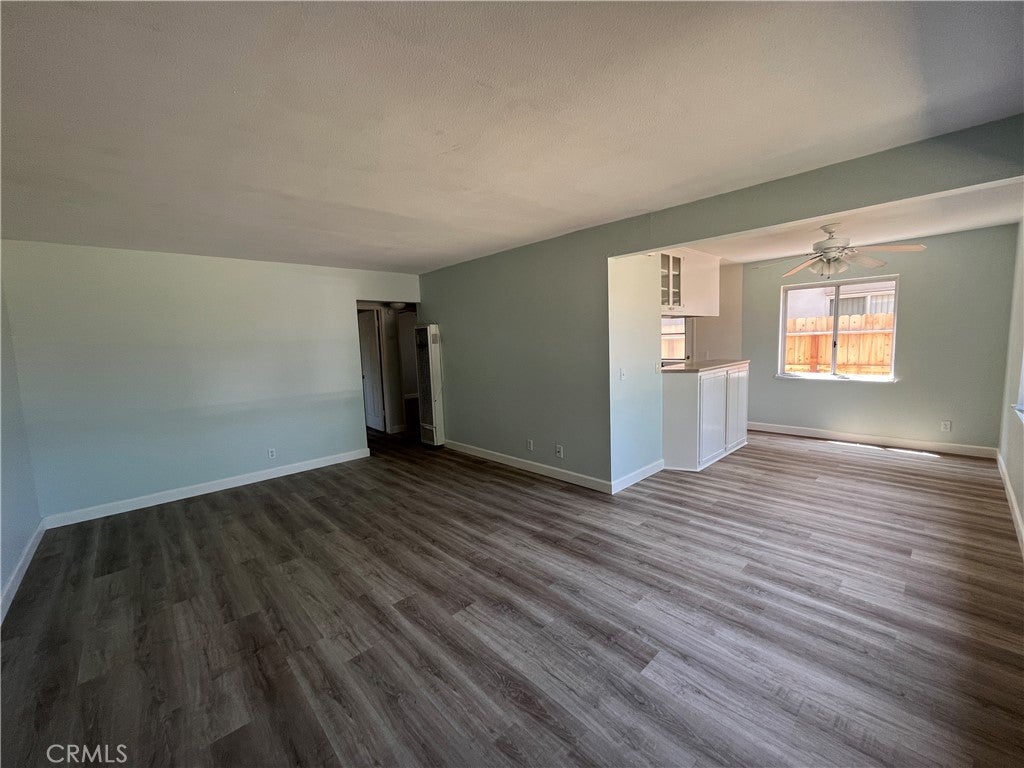 2956 Peppertree