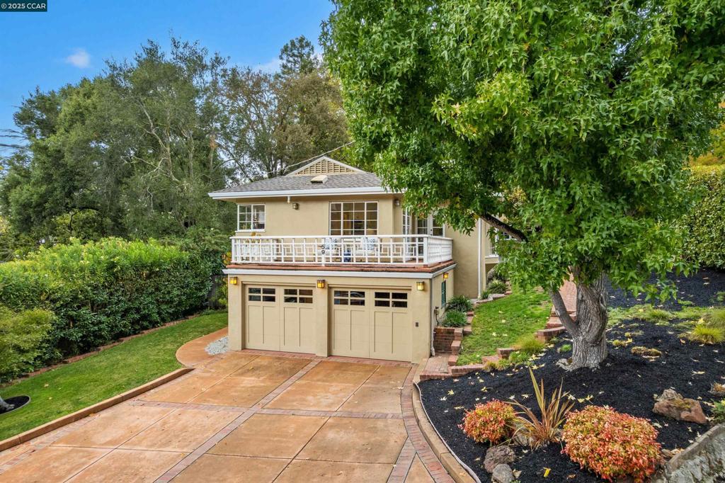 59 Hacienda Cir