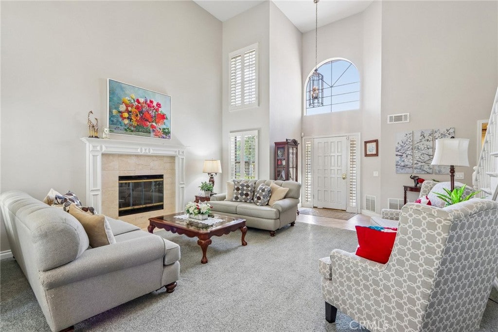 4914 Calle El Toro