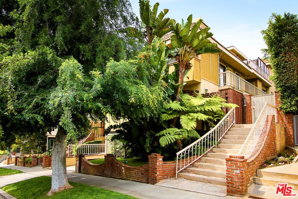 Photo of 10671 Wilkins Avenue #5, Los Angeles, CA 90024 (MLS # 25564735)
