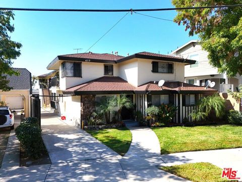 Photo of 413 N Market Street, Inglewood, CA 90302 (MLS # 25617707)
