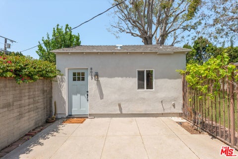 Photo of 8017 Airlane Avenue, Los Angeles, CA 90045 (MLS # 26865425)