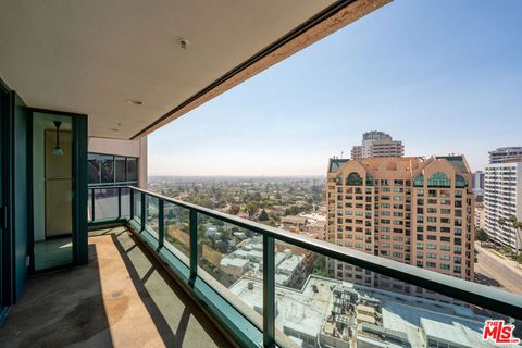 Photo of 10490 Wilshire Boulevard #1402, Los Angeles, CA 90024 (MLS # 26831821)