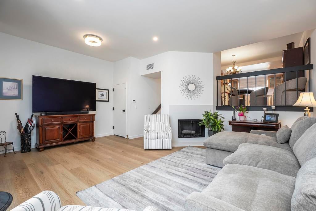 7426 Caminito Carloltta