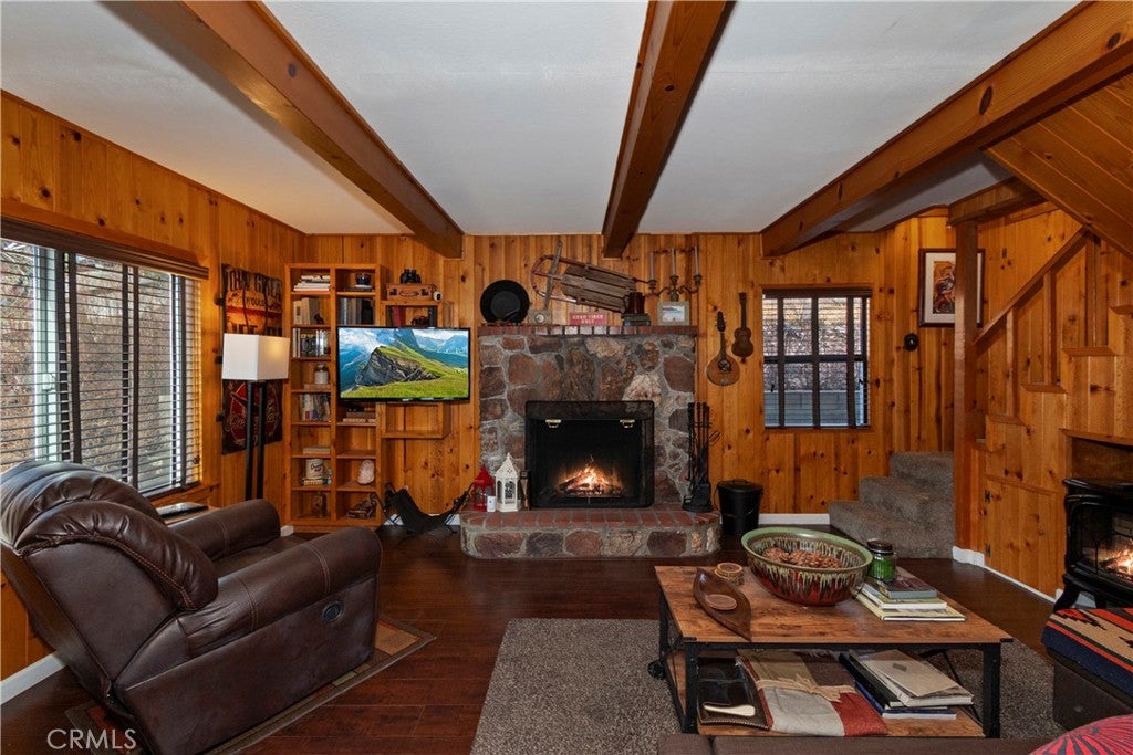 39676 Oakglen