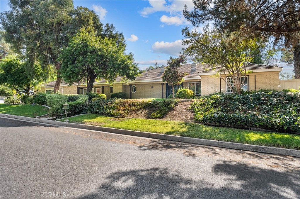 1710 Fairmont Drive