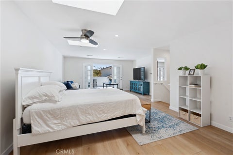 Tiny photo for 4920 Island View St St, Oxnard, CA 93035 (MLS # SR26144864)