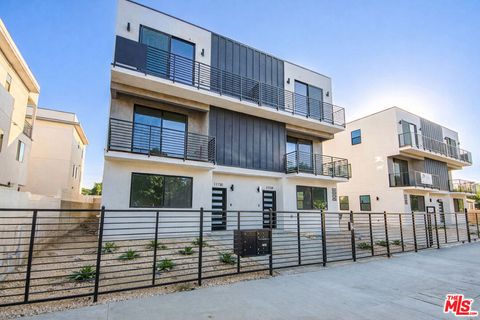 11736 Gilmore Street North Hollywood CA 91606