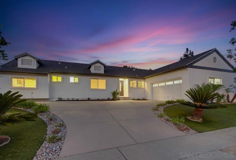 Photo of 2367 Salisbury Dr DR, San Diego, CA 92123 (MLS # 260017673SD)