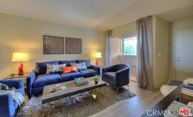 420 N Villa Court 211
