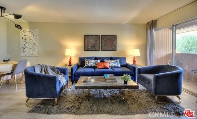 420 N Villa Court 211