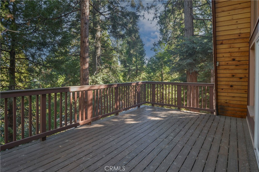 453 Oriole Drive