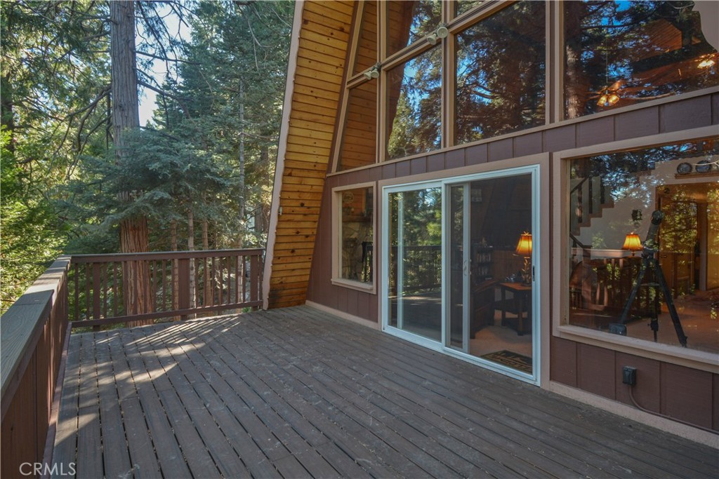 453 Oriole Drive