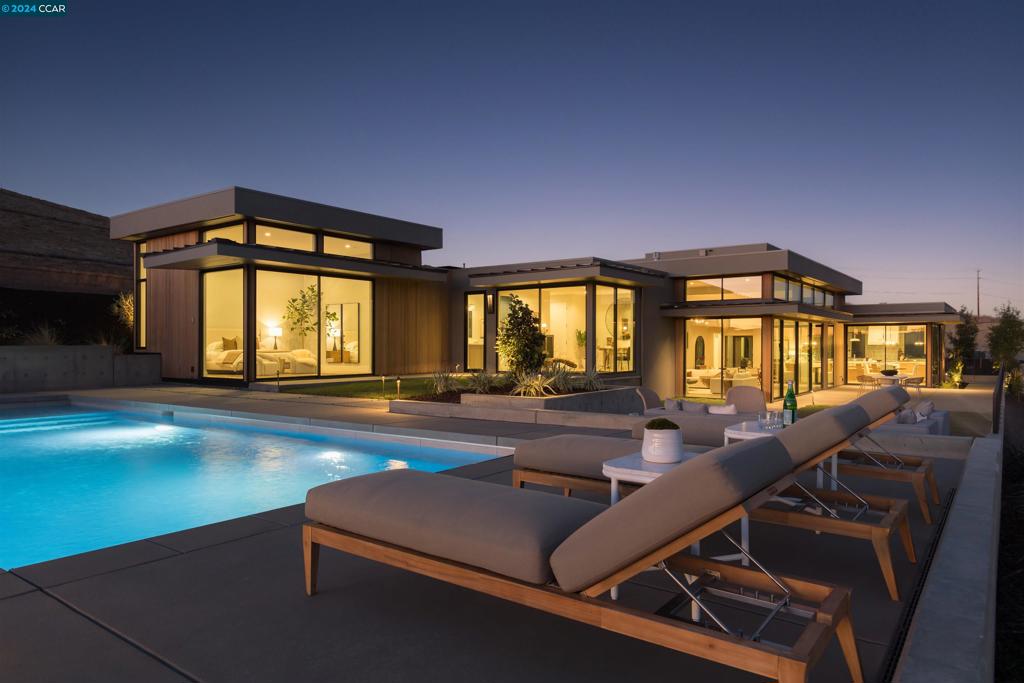 BURTON VALLEY - Residential