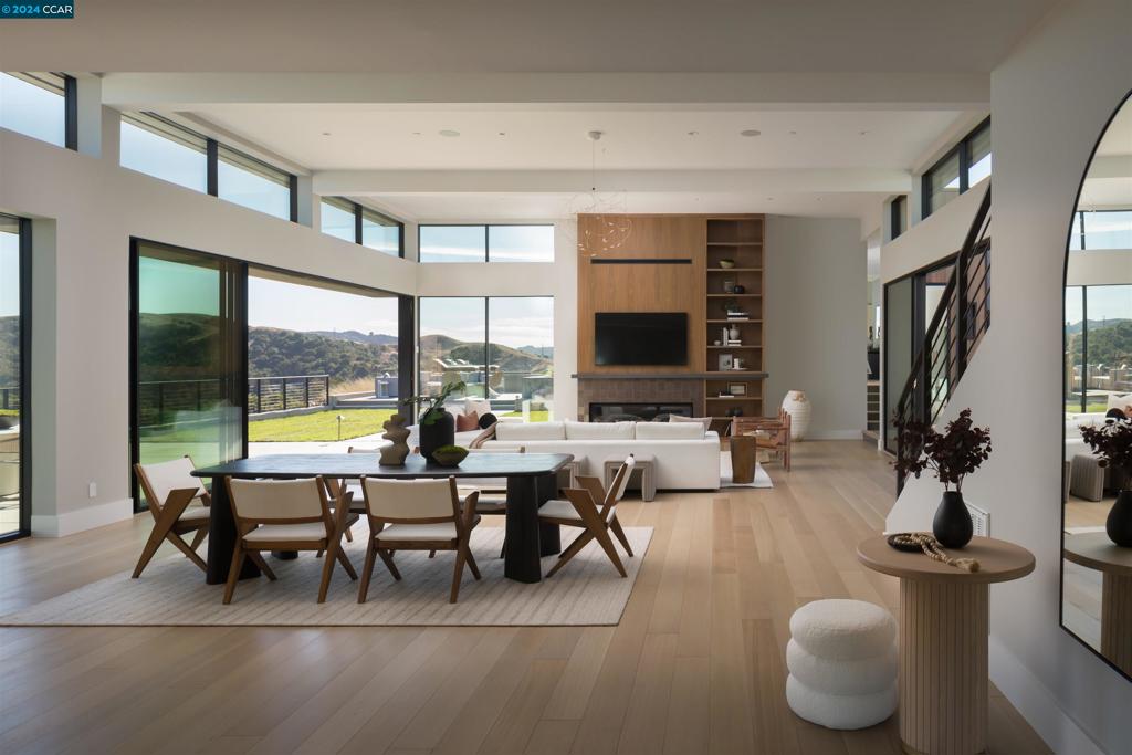 BURTON VALLEY - Residential