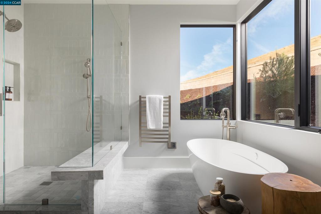 BURTON VALLEY - Residential