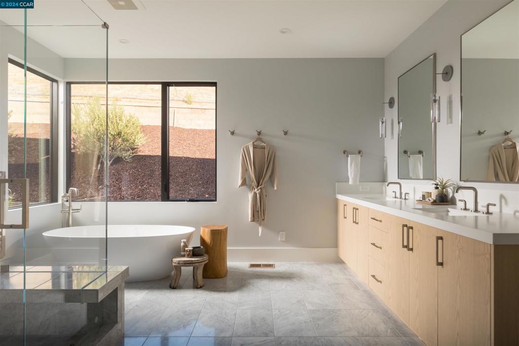 BURTON VALLEY - Residential