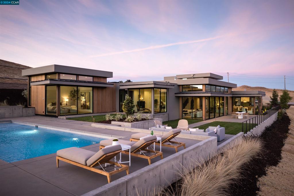 BURTON VALLEY - Residential