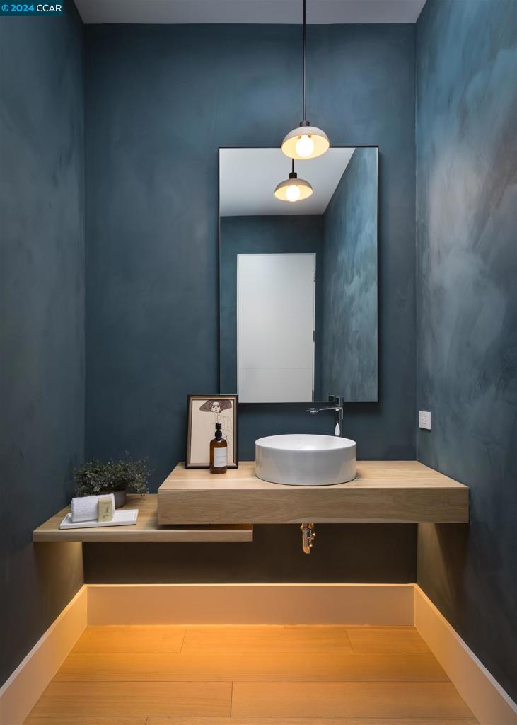 BURTON VALLEY - Residential