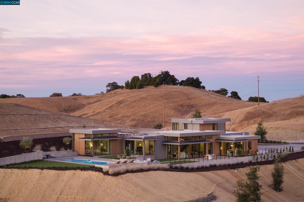 BURTON VALLEY - Residential