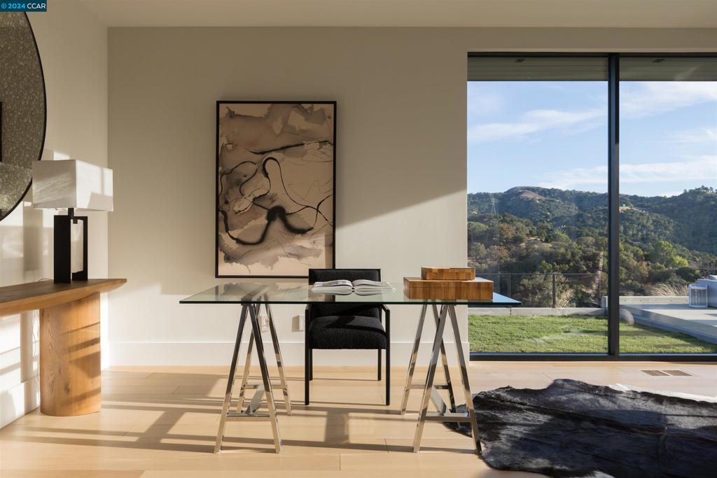 BURTON VALLEY - Residential