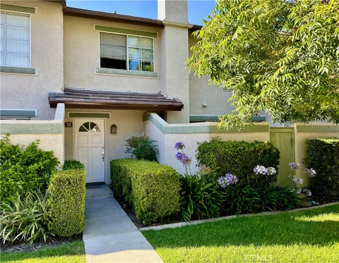 MLS: OC26172298